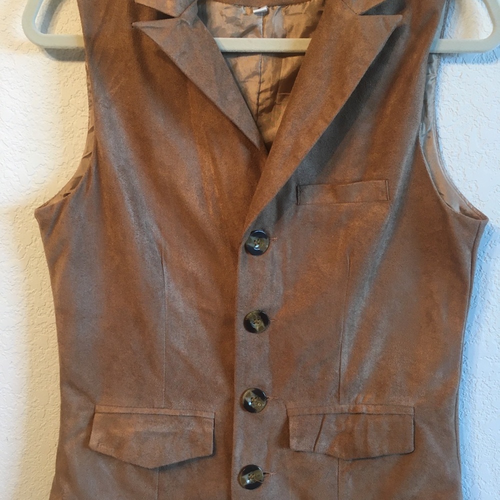 New Men’s Small OrderPlus vest
